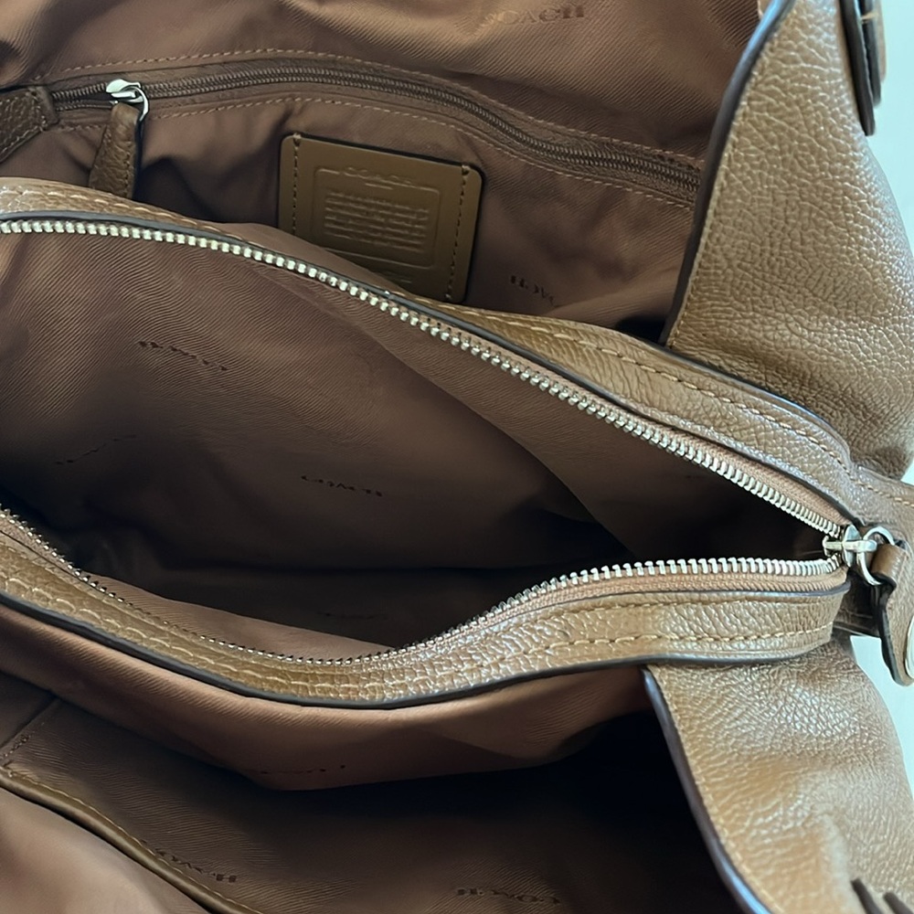 Classic Coach Edie 31 Saddle Tan Leather Double Handled Shoulder Bag - Picture 8 of 16